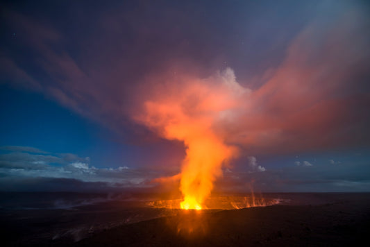 Hawaiʻi Volcanoes Park: History & 2025 Lava Activity