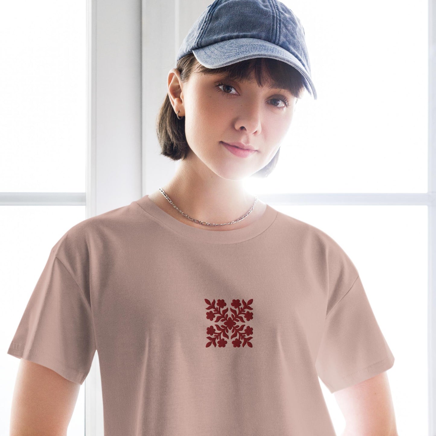 Hawaiian Red Applique Quilt Embroidered Women’s Crop Top-T-Shirt-Bits of Aloha